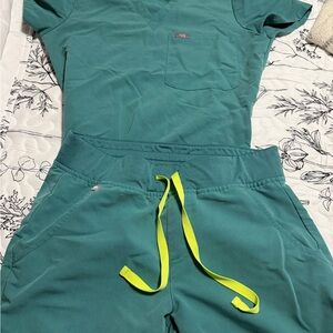 Figs Teal Scrub Set with Yellow Drawstring